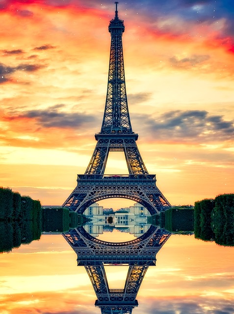 L'histoire fascinante de la Tour Eiffel : De Barcelone à Paris