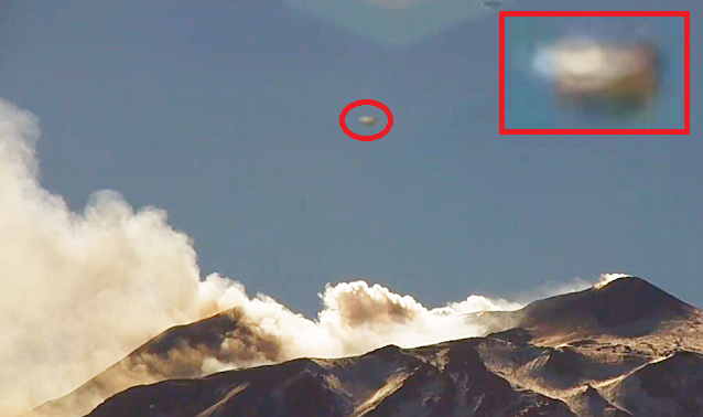 Un platillo volador sobrevuela el monte Etna en febrero de 2022